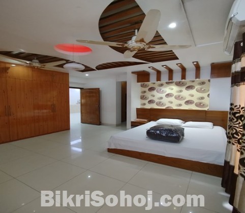 Furnished 4 Bedroom Apartment for Rent with Premium Services
